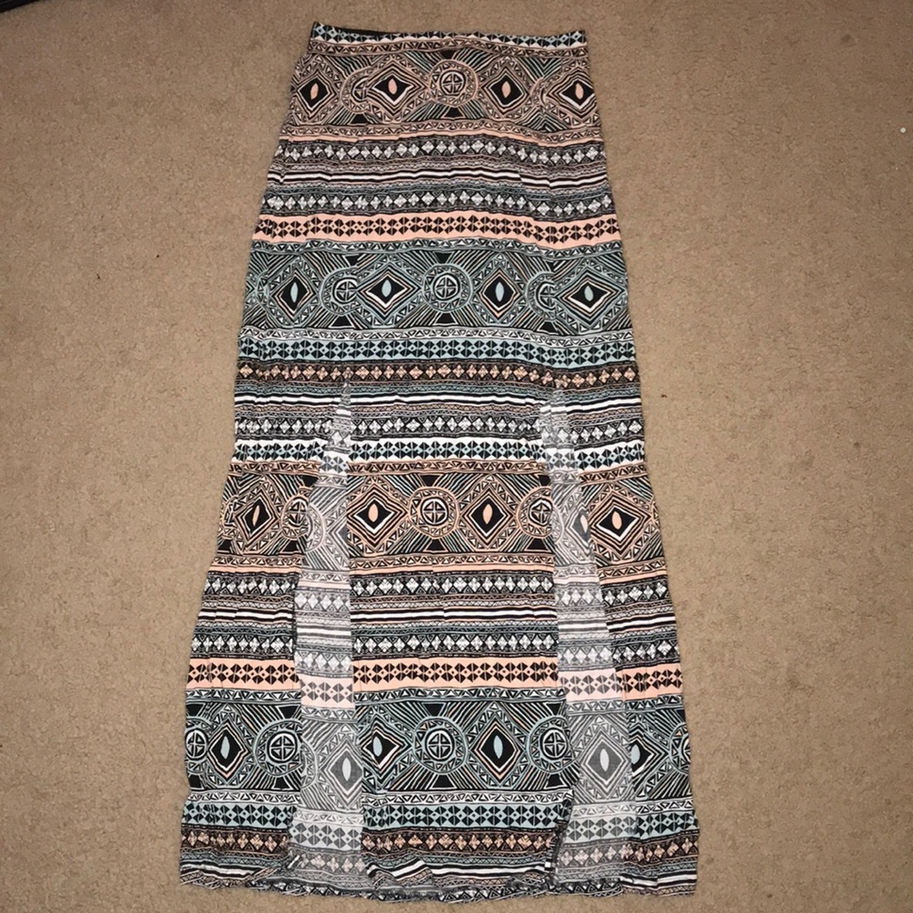 Kendall & Kylie Maxi Skirt